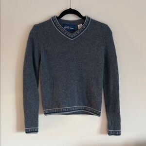 Vintage 90’s Express Bleus 100% wool Blue V-Neck Women's Sweater